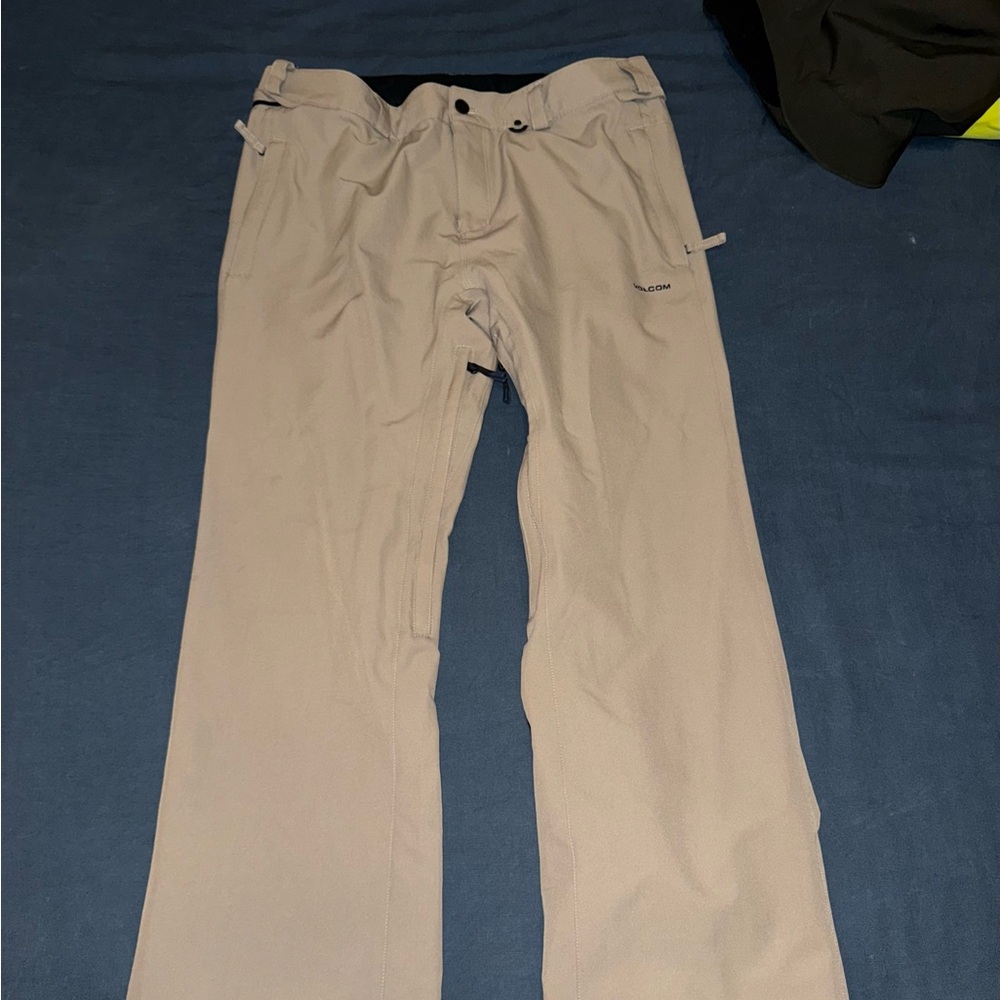 Volcom snow pants size 2XL